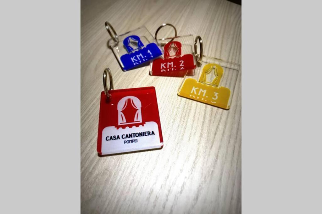 Casa Cantoniera-Guest House : Costruite Il Viaggio 폼페이 외부 사진